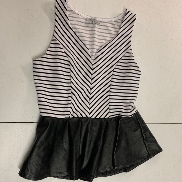 Charlotte Russe peplum shirt - Picture 1 of 1